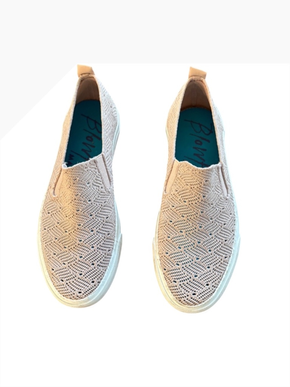 Blowfish Malibu Mintree Pink Silver Sparkle Slip On Sneakers Womens Size 7 Knit